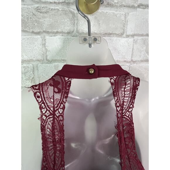 NWT Lulu’s Maroon Full Length Gown Open Back - Picture 9 of 13